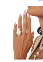 Ettika Sea-born Pearl Ring